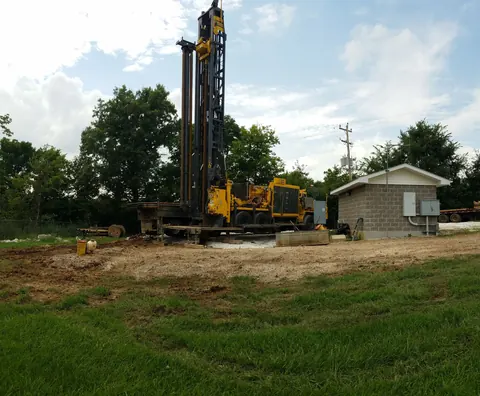 Flynn Drilling job site photograph