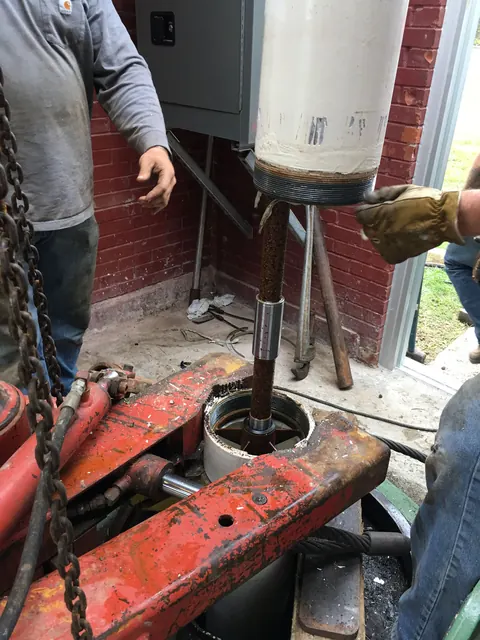 Flynn Drilling job site photograph