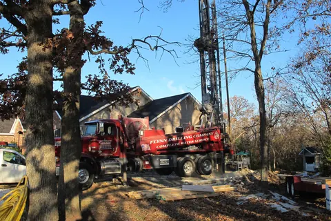 Flynn Drilling job site photograph