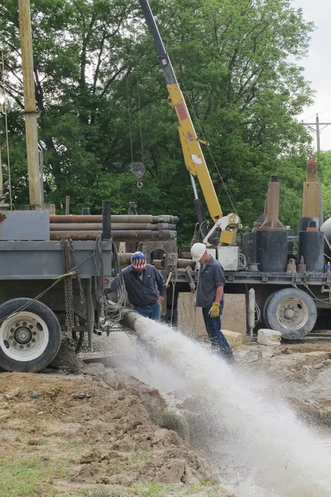 Flynn Drilling job site photograph