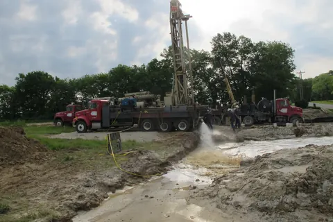 Flynn Drilling job site photograph